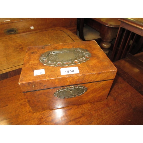 1850 - Victorian burr walnut jewellery casket with brass handle and escutcheon, the hinged cover enclosing ... 