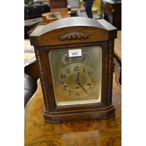 1837 - Early 20th Century oak mantel clock, the silvered dial with Arabic numerals, chime / silent selector... 