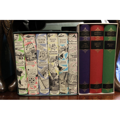 344 - Quantity of Folio Society books, most in the original slip cases, together with a small quantity of ... 