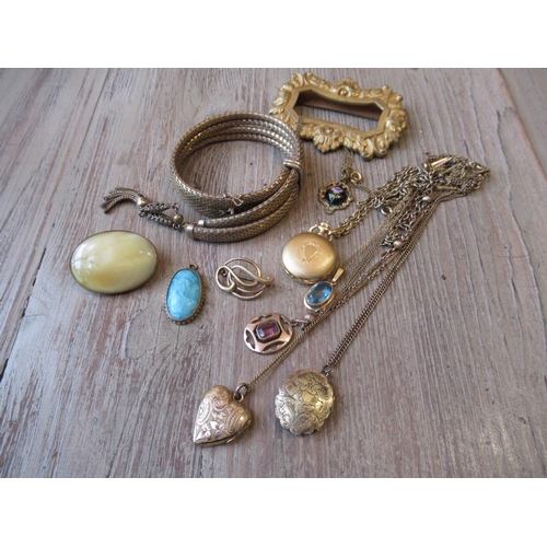 1039 - Gold plated bracelet, similar buckle, various lockets and sundries