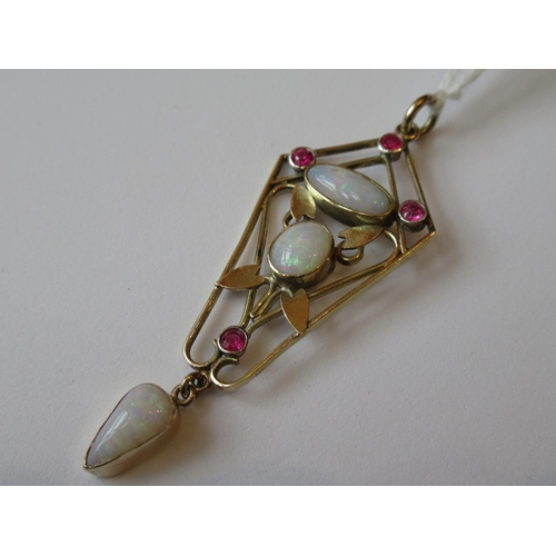 1065 - Yellow metal opal and garnet pendant of Art Deco design