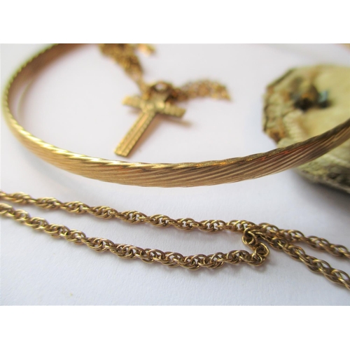 714 - 9ct Gold bangle, 9ct Gold pendant cross on chain, 9ct gold necklace, stickpin and two pairs of earst... 