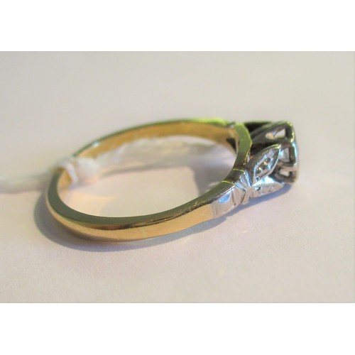 716 - 18ct Yellow gold diamond solitaire ring