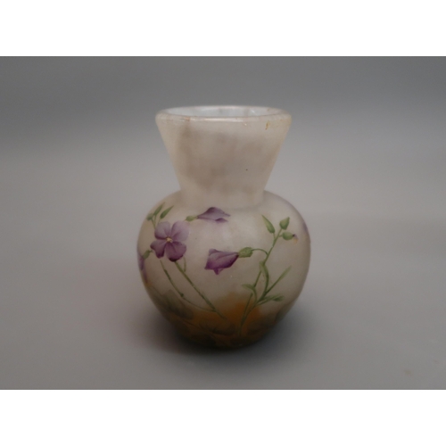 552 - Small Daum Nancy cameo glass vase with floral decoration on a flecked white ground, etched signature... 