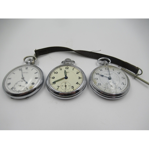 902 - Two antique silver cased fusee pocket watches (at fault), a gun metal cased calendar moonphase pocke... 