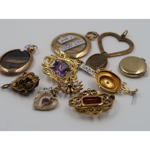 971 - Group of eleven various lockets and pendants