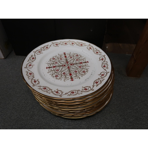 553 - Minton's bowl with handpainted floral decoration of roses by M. Dudley, 8.75ins diameter