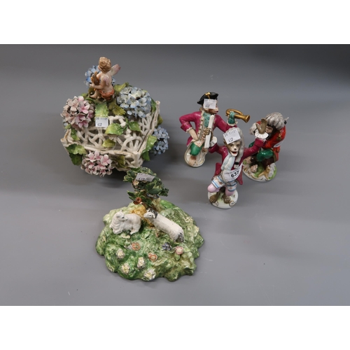 637 - Late 19th / early 20th Century Continental porcelain miniature trinket box with hinged cover, painte... 