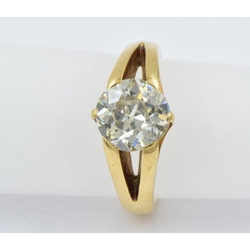 775 - Large 18ct yellow gold and old brilliant cut diamond solitaire ring of approximately 2.5ct