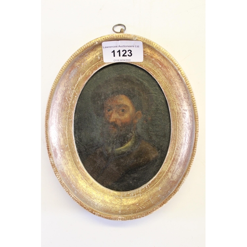 1123 - Antique oval miniature oil painting on metal panel, portrait of a Turkish gentleman