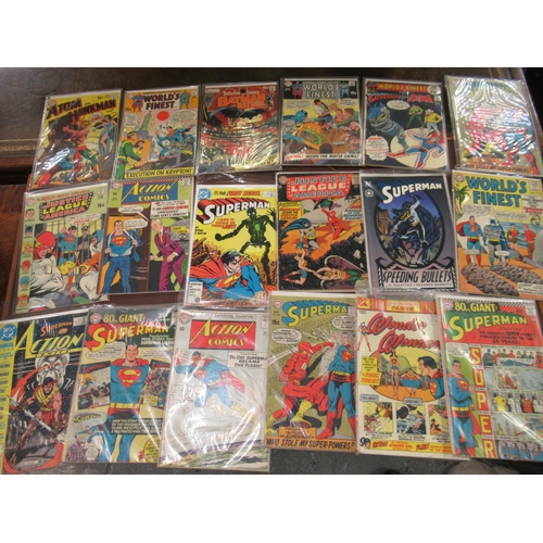 299 - Quantity of DC various American issue comics including Justice League, America, Batman and Superman