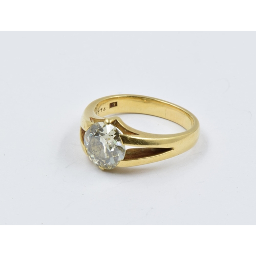 775 - Large 18ct yellow gold and old brilliant cut diamond solitaire ring of approximately 2.5ct