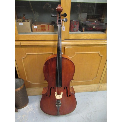 192 - Late 19th / early 20th Century cello with 29.5in two section back, with bow, in a soft case