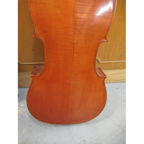 192 - Late 19th / early 20th Century cello with 29.5in two section back, with bow, in a soft case