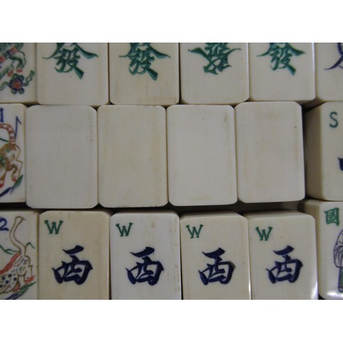 195 - Early 20th Century Mahjong set in hardwood case with bone and bamboo counters