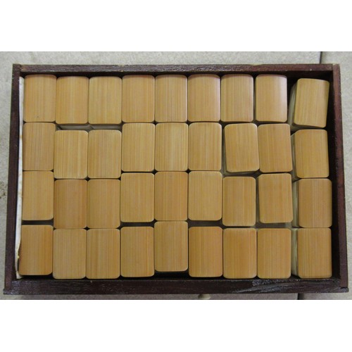 195 - Early 20th Century Mahjong set in hardwood case with bone and bamboo counters