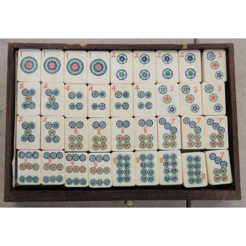 195 - Early 20th Century Mahjong set in hardwood case with bone and bamboo counters