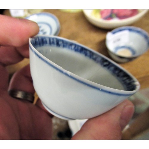 436 - Three Chinese Nanking Cargo blue and white tea bowls and two saucers