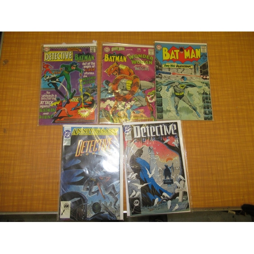 351 - Quantity of DC American issue comics including Batman, Twelve Cent, detective comics, Superman and A... 