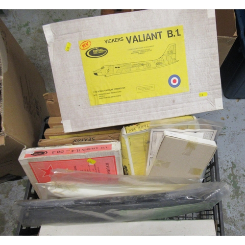 190 - Thirteen various unbuilt Vacuform model aircraft kits, including Valiant B1