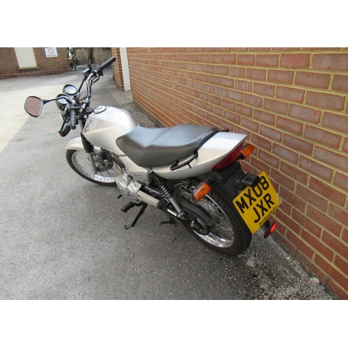 377 - Honda CG125 motorcycle, registration MX08JXR, low mileage of 3342