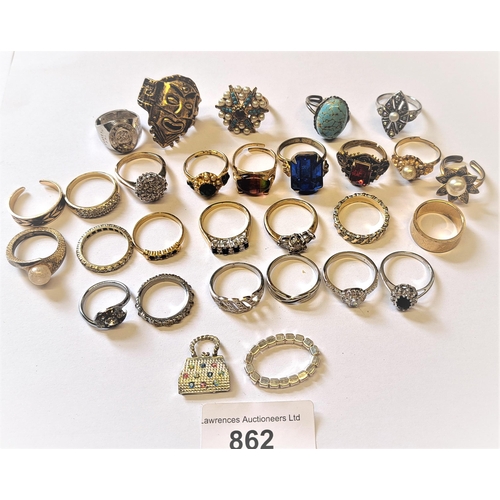 862 - Quantity of costume jewellery rings