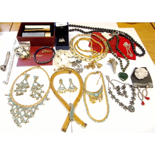 984 - Cartier jewellery cleaning kit, Swarovski ring and a small quantity of other miscellaneous costume j... 