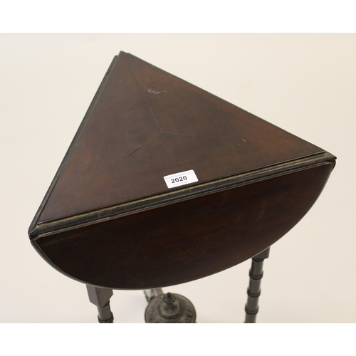 2020 - Edwardian triangular mahogany drop-leaf occasional table on turned supports with stretchers