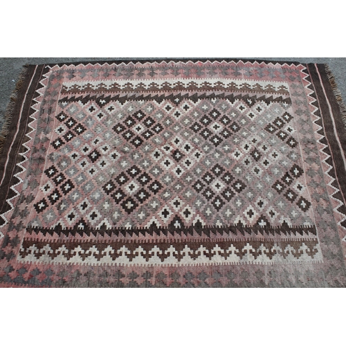 48 - Small Kelim rug with all-over stylised flowerhead design in shades of beige, cream and rose, 6ft x 4... 