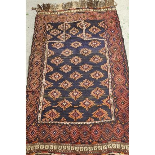 60D - Small Soumak prayer rug, 4ft 6ins x 2ft 8ins, together with a Soumak tent bag