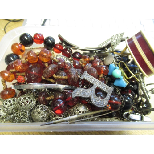 913 - Quantity of miscellaneous costume jewellery including silver, bead necklaces, paste buckles, plaid b... 