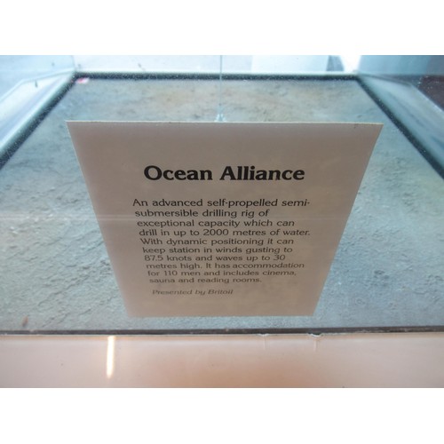 337 - Large scale model of the Ocean Alliance oil rig, housed in a perspex display case with painted woode... 