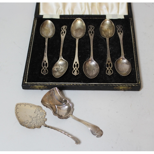 1072 - Cased set of six Birmingham silver teaspoons, together with two silver caddy spoons