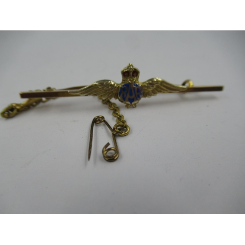 1263 - 9ct Gold RAF brooch/tie pin, 50mm wide, 3.3gms