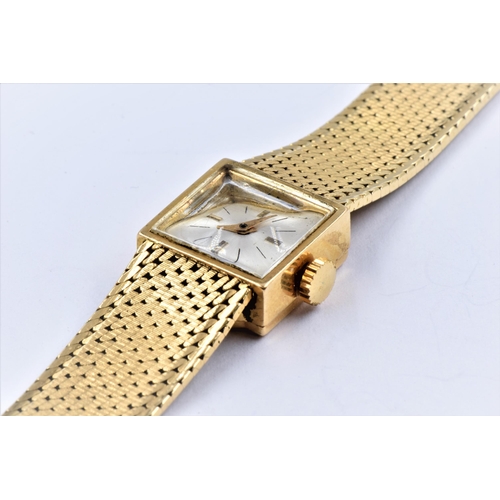 1346 - Ladies Le Mond 18ct gold cased wristwatch with integral bracelet strap, 34g gross weight