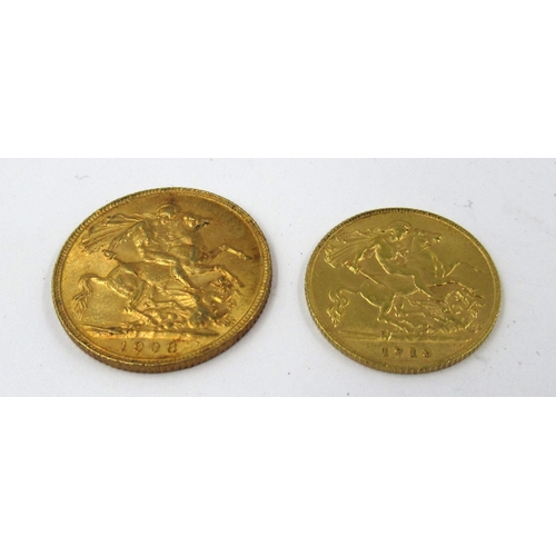 1362 - 1908 Gold sovereign, together with 1913 half gold sovereign