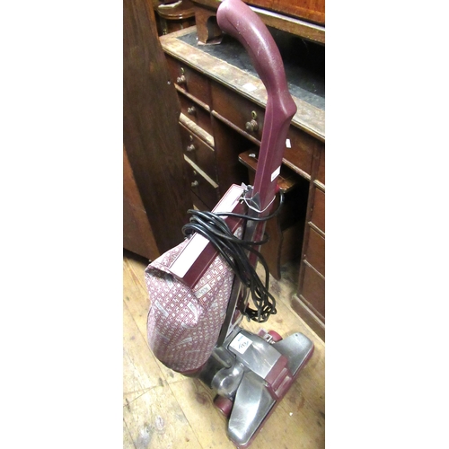 137 - Vintage Kirby vacuum cleaner, in working order