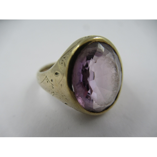 1415 - 19th Century 9ct yellow gold mounted amethyst signet ring, size 'M'