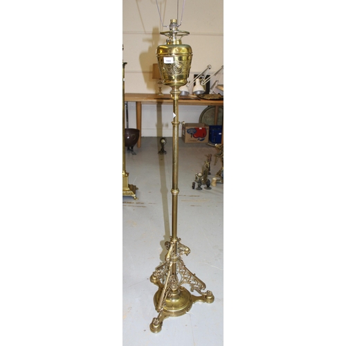 1908 - Good quality Edwardian brass oil lamp standard, adapted for use with electricity