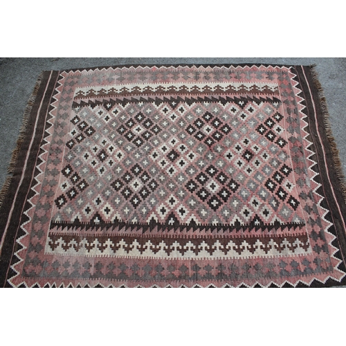 5 - Small Kelim rug with all-over stylised flowerhead design in shades of beige, cream and rose, 6ft x 4... 