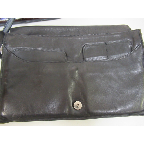 86 - Enny, London, black leather shoulder bag with adjustable strap, together with a Hide & Seek navy tot... 