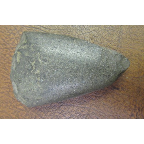 362 - Box containing a collection of various carved stone axe heads and various flint tools etc., includin... 