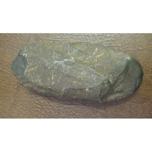 362 - Box containing a collection of various carved stone axe heads and various flint tools etc., includin... 