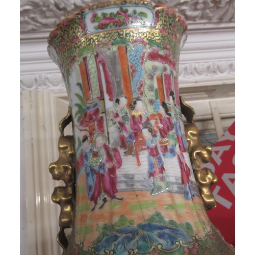 843 - Large Chinese blue and white baluster form vase, decorated with mythical beasts, the six character m... 