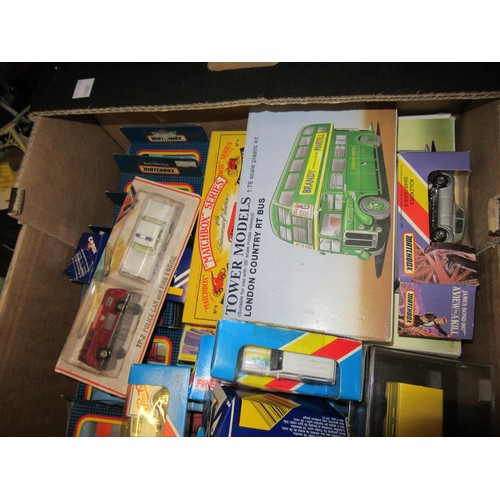 224 - Three boxes containing a large collection of various Matchbox, Corgi and other diecast model vehicle... 