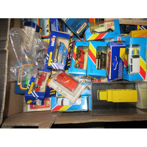 224 - Three boxes containing a large collection of various Matchbox, Corgi and other diecast model vehicle... 