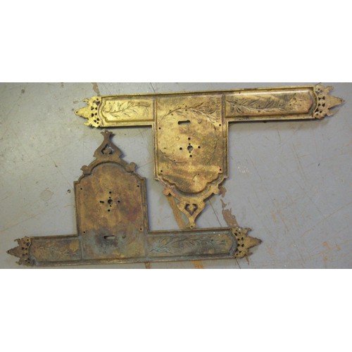 1903 - Pair of antique steel door hinges, together with a pair of ornate brass door plates