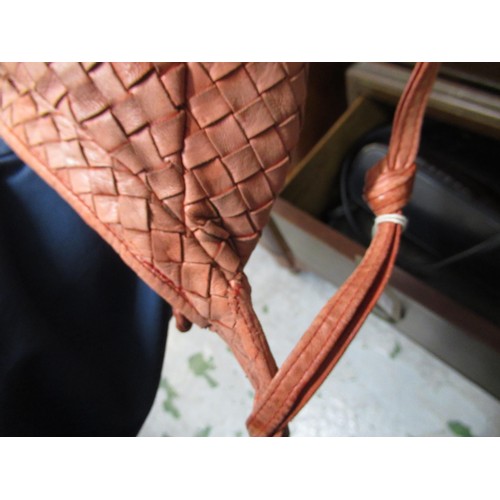 127 - Bottega Veneta, Hobo bag with knotted shoulder strap, Pierre Cardin black and white shoulder bag and... 
