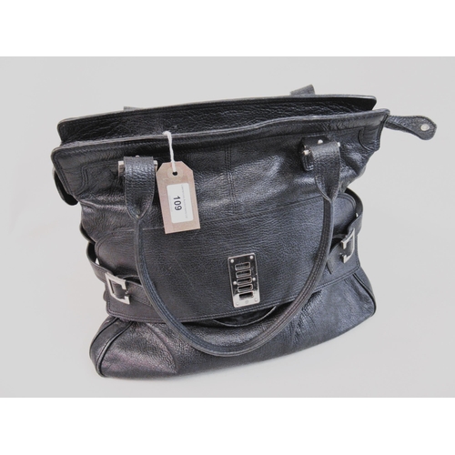 109 - Mulberry, black leather shoulder bag (clasp at fault)