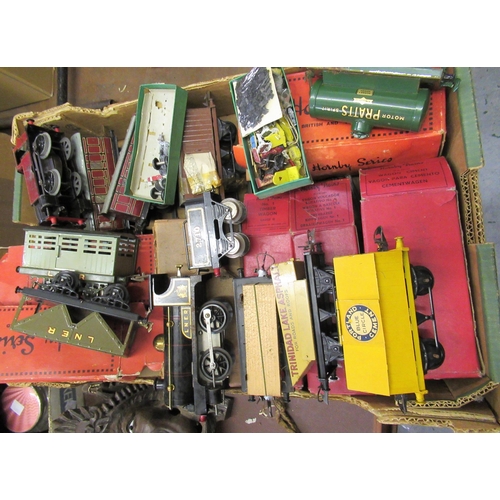 219 - Box containing a collection of various Hornby 00 gauge carriages and rolling stock, including a cloc... 